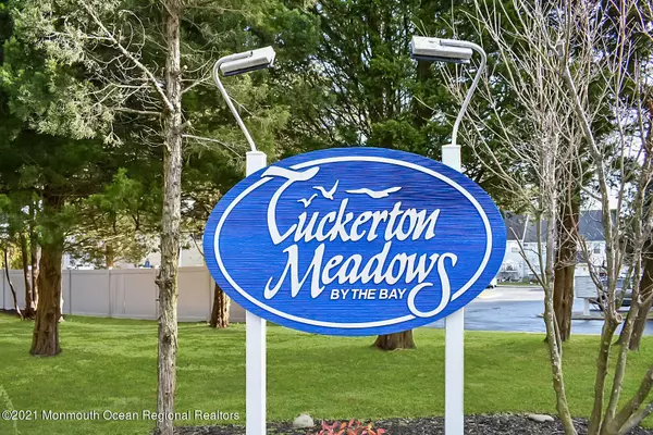 Tuckerton, NJ 08087,104 Teaberry Court