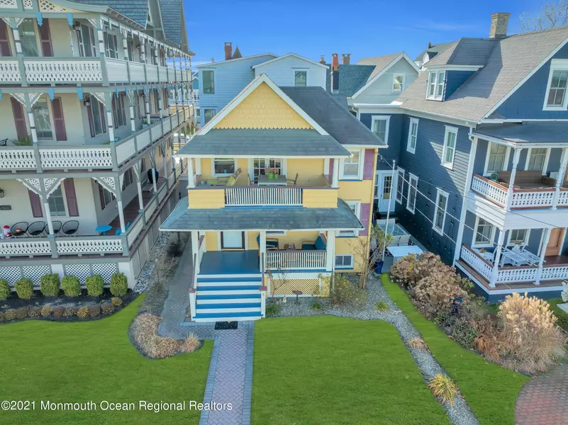 8 Atlantic Avenue, Ocean Grove, NJ 07756