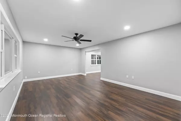 Millstone, NJ 08510,26 Squan Road