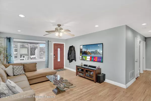 Highland Park, NJ 08904,419 S 7th Avenue