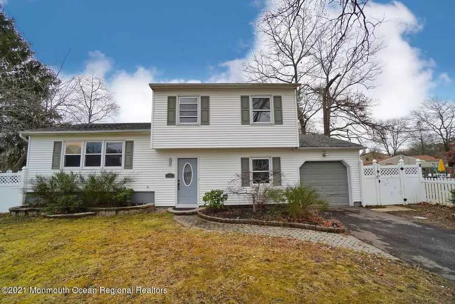 165 Pheasant Drive, Bayville, NJ 08721