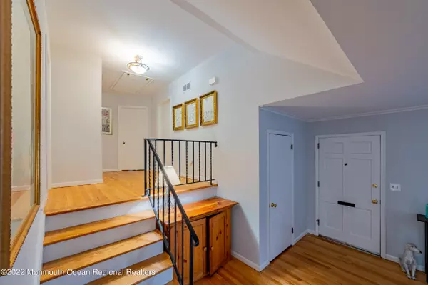 Fair Haven, NJ 07704,1 Briarwood Road