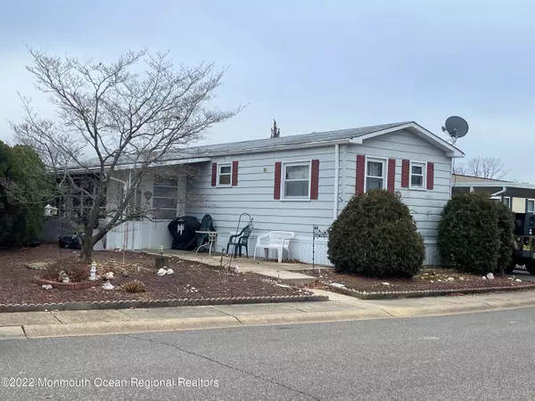 705 Aviary Way, Toms River, NJ 08755