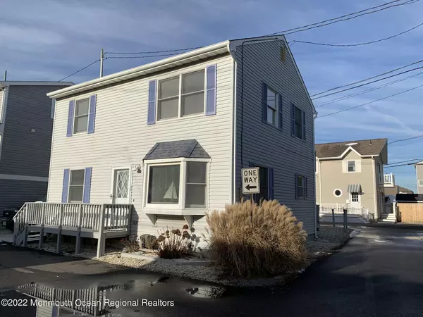 110 Brooks Road, Lavallette, NJ 08735