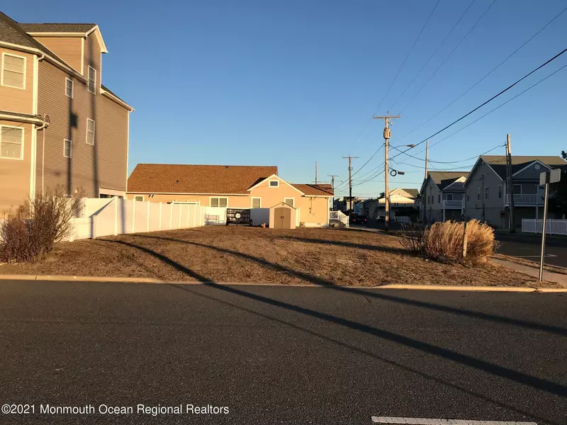 110 Eighth Avenue #~ VACANT LOT~, Ortley Beach, NJ 08751