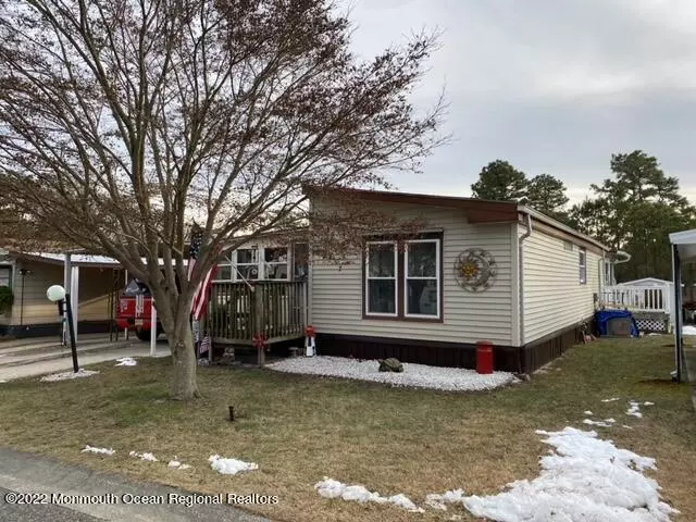 Barnegat, NJ 08005,73 Brighton Road