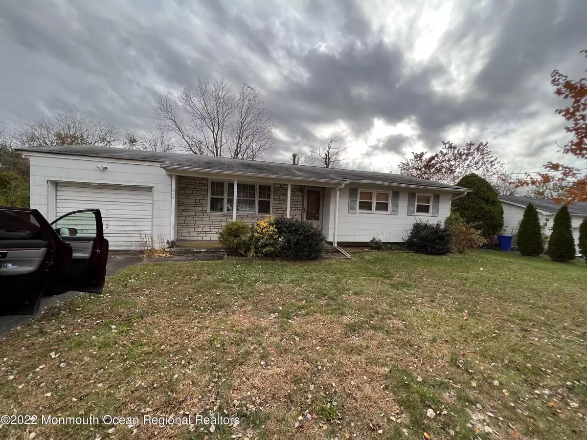 Toms River, NJ 08753,379 Suburban Drive