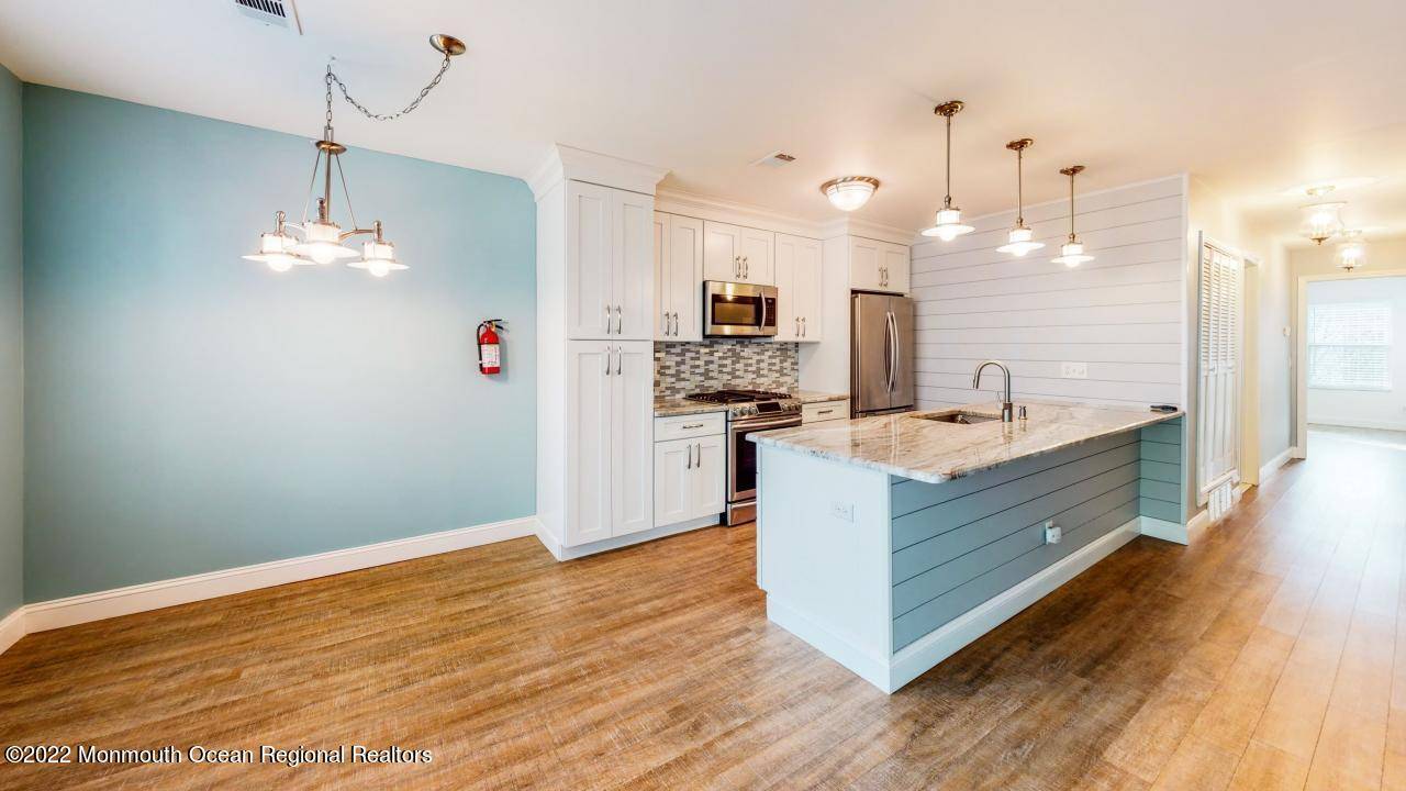 Toms River, NJ 08753,614 Waters Edge Drive