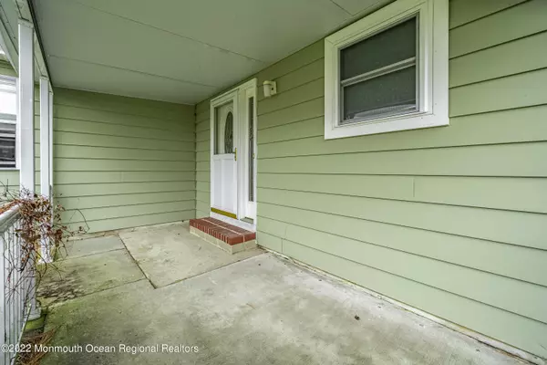 Toms River, NJ 08757,8 La Combe Terrace