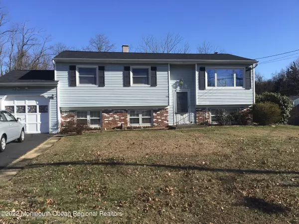 1192 Avrum Drive, Toms River, NJ 08753