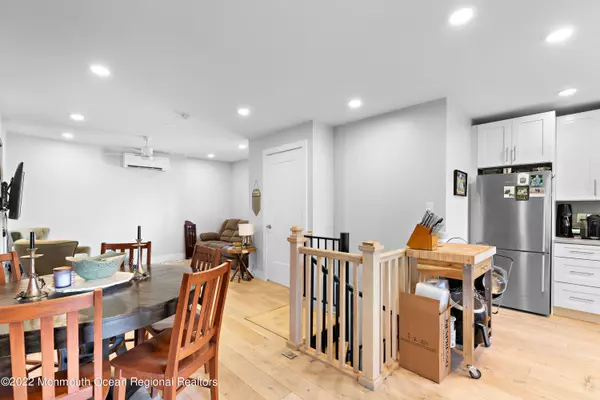 Jersey City, NJ 07306,375 Baldwin Avenue #102