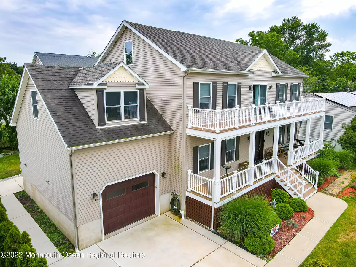 Keyport, NJ 07735,461 Raritan Boulevard