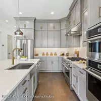 Farmingdale, NJ 07727,15 Mulberry Road