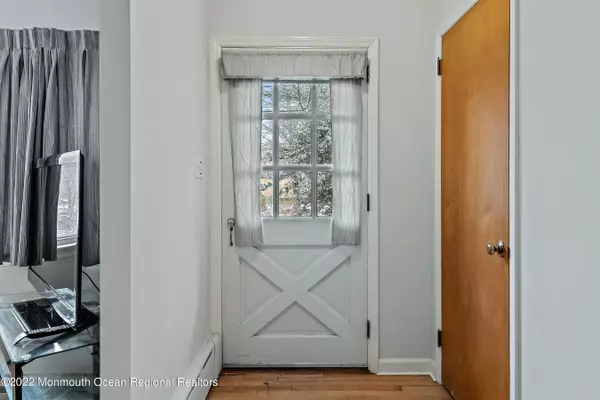 Plainsboro, NJ 08536,30 Maple Avenue