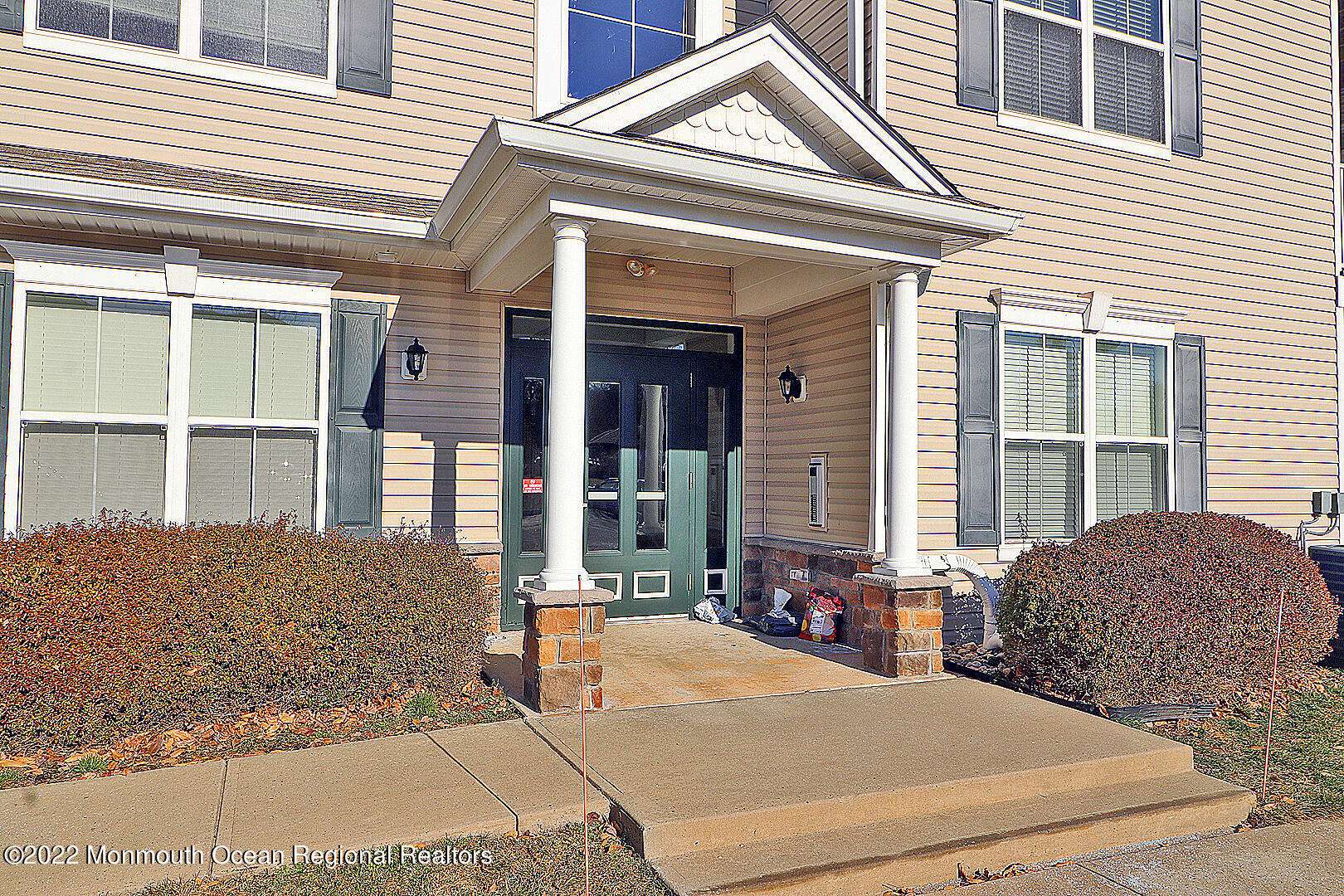 Matawan, NJ 07747,335 Sloan Court