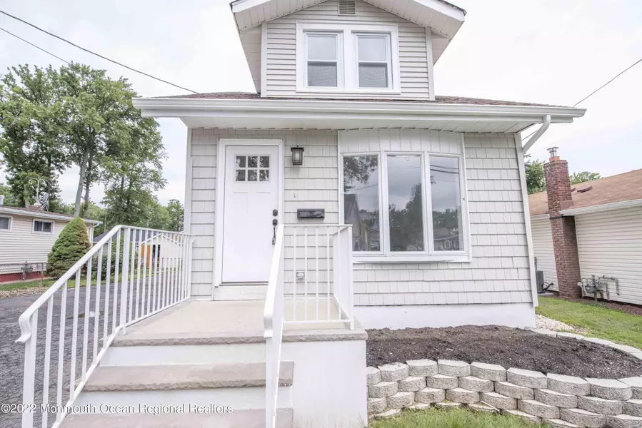 42 Ocean Boulevard, Keyport, NJ 07735