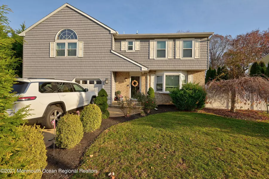 13 Deer Run Drive S, Barnegat, NJ 08005