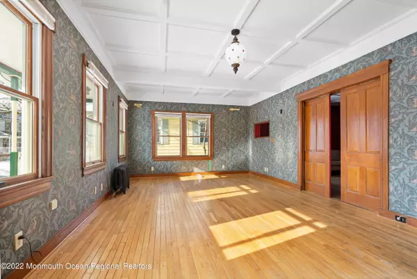 Keyport, NJ 07735,199 2nd Street