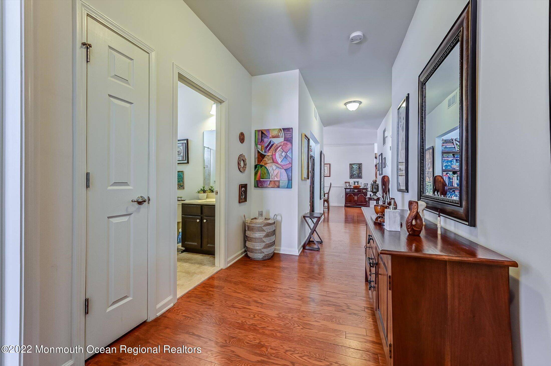 Manalapan, NJ 07726,5 Salerno Road