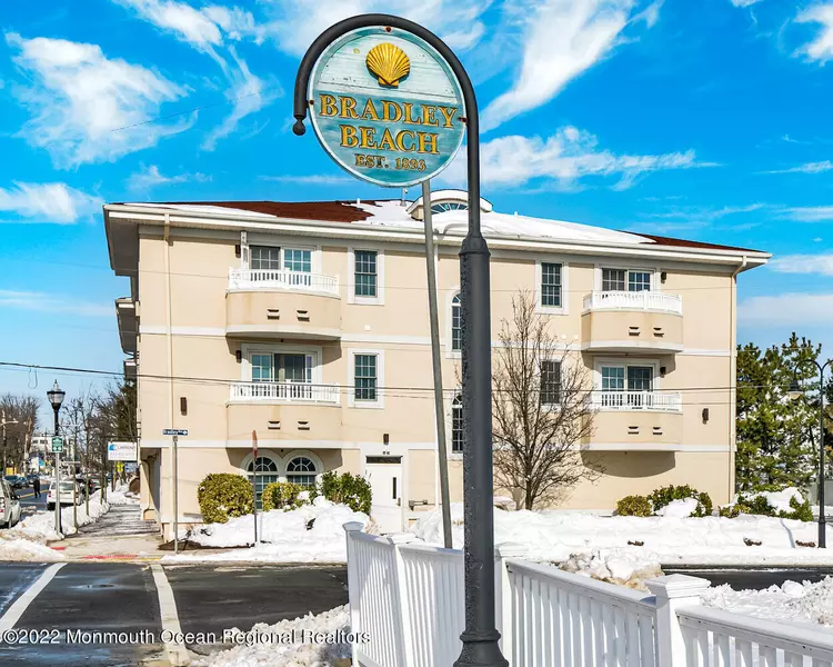 2 Main Street #304, Bradley Beach, NJ 07720