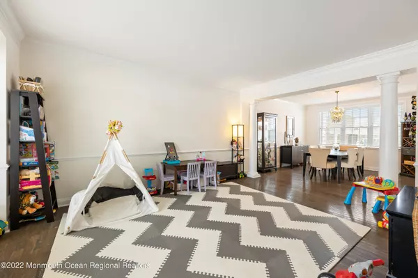 Cream Ridge, NJ 08514,43 Weathervane Circle