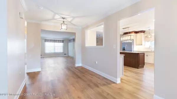 Brick, NJ 08724,8 Golden Rod Court