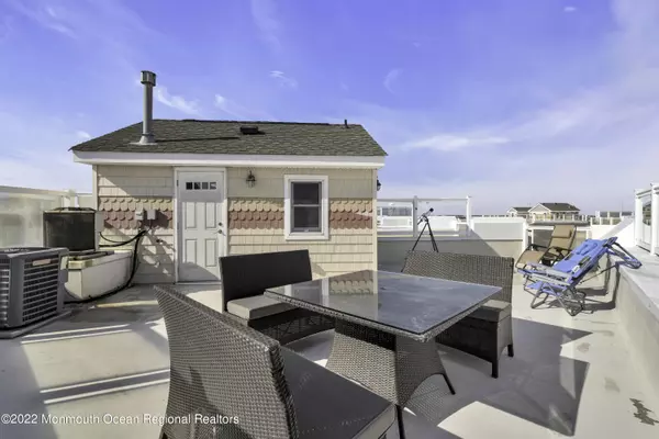 Seaside Heights, NJ 08751,21 Blaine Avenue #16