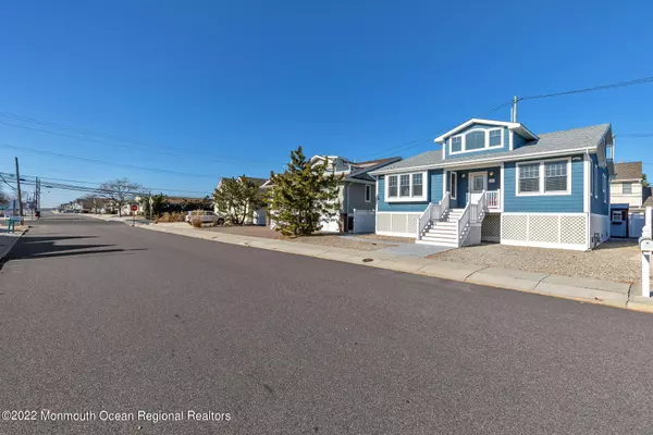 Lavallette, NJ 08735,132 Ocean Bay Boulevard