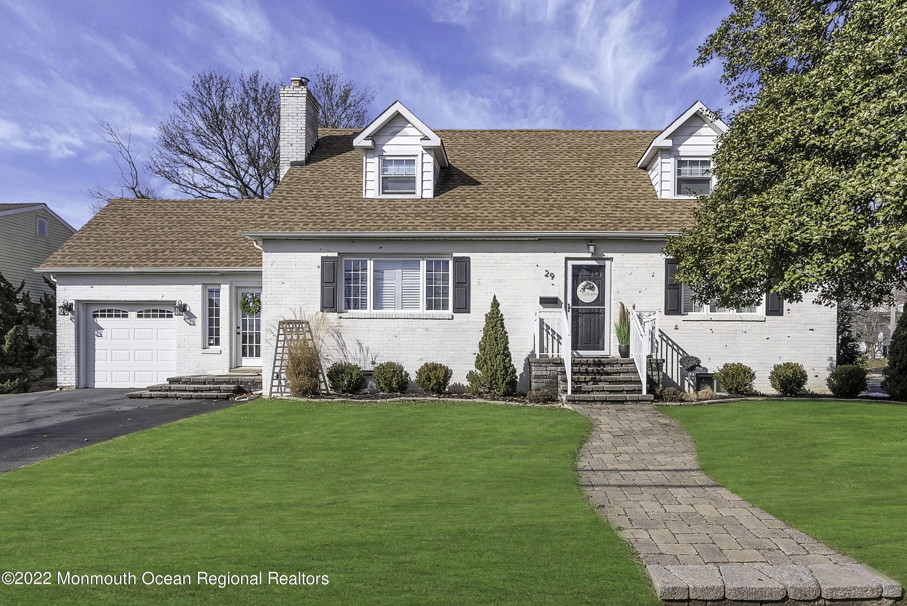 29 Linden Avenue, West Long Branch, NJ 07764