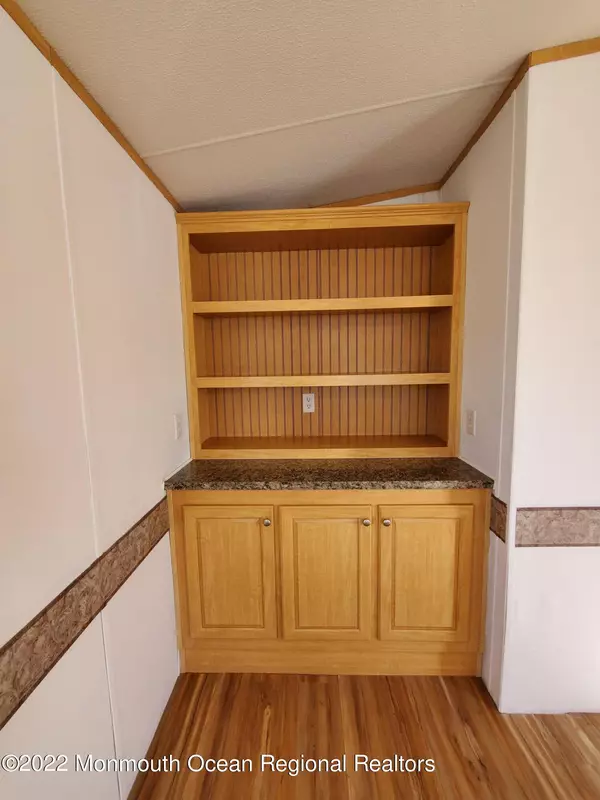 Hazlet, NJ 07730,40 Monique Circle