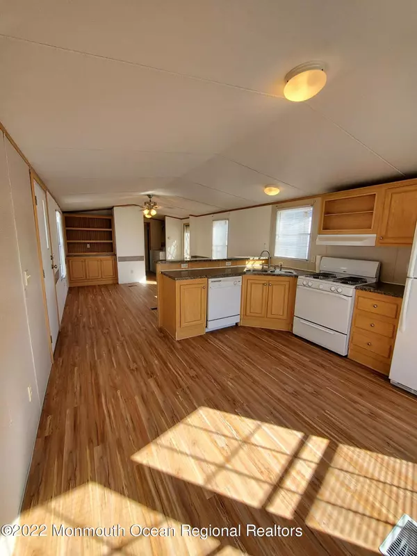 Hazlet, NJ 07730,40 Monique Circle