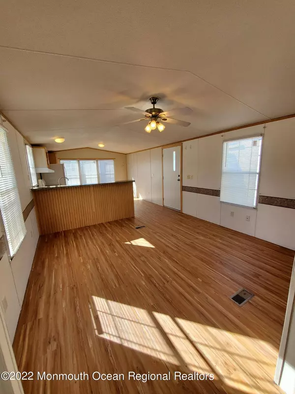 Hazlet, NJ 07730,40 Monique Circle