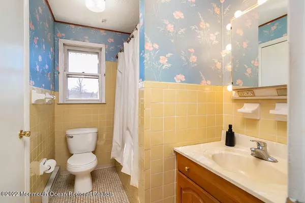 Cookstown, NJ 08511,11 Kennedy Drive