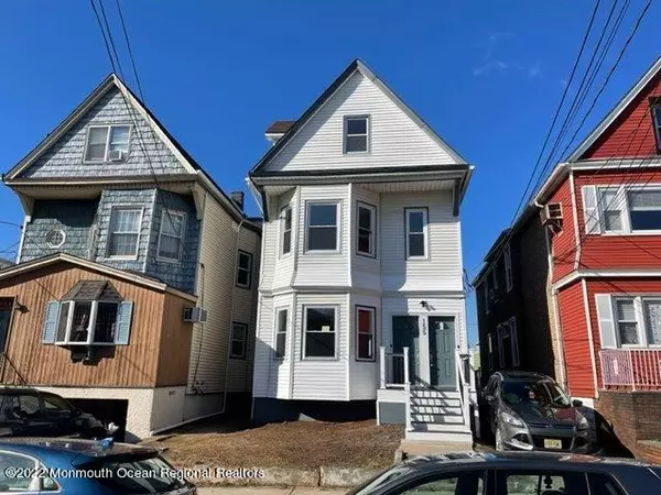 155 Humphrey Avenue, Bayonne, NJ 07002