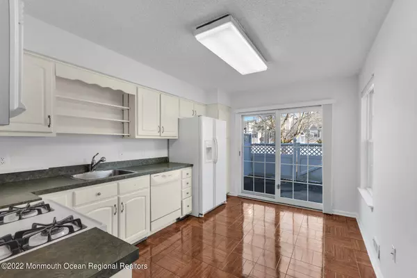 Sea Girt, NJ 08750,165 Tarpon Drive #1650