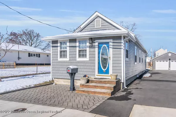 244 Thompson Avenue, North Middletown, NJ 07748