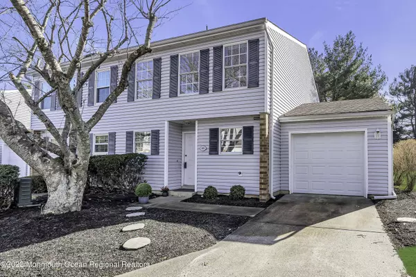 23 Apple Drive, Spring Lake Heights, NJ 07762