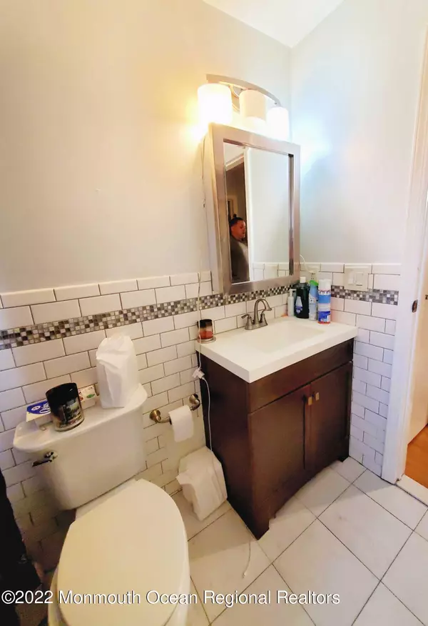 Spotswood, NJ 08884,289 Main Street #10B