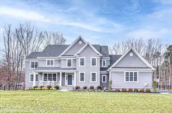 Farmingdale, NJ 07727,2 Tiffany Court