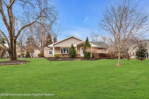 Lincroft, NJ 07738,25 Hilltop Circle