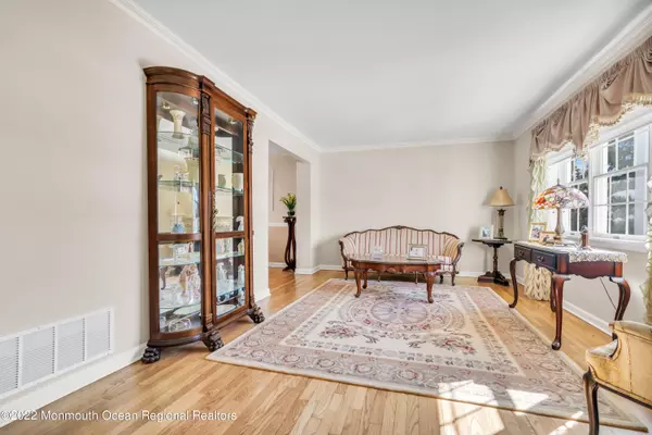 Matawan, NJ 07747,38 Danemar Drive