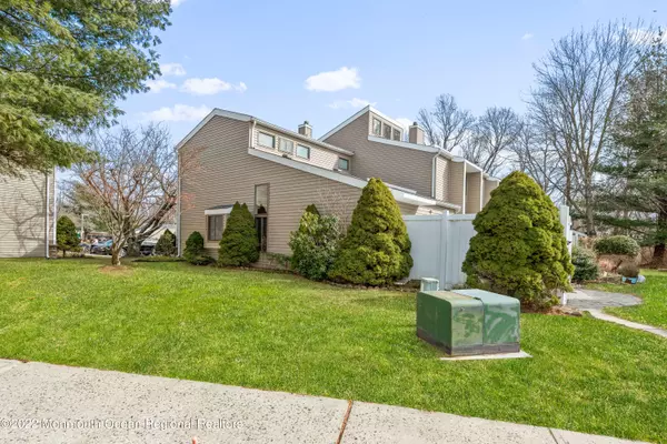 Tinton Falls, NJ 07724,11 Fern Court