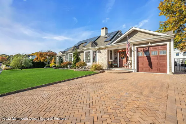 Elberon, NJ 07740,239 Dixon Avenue