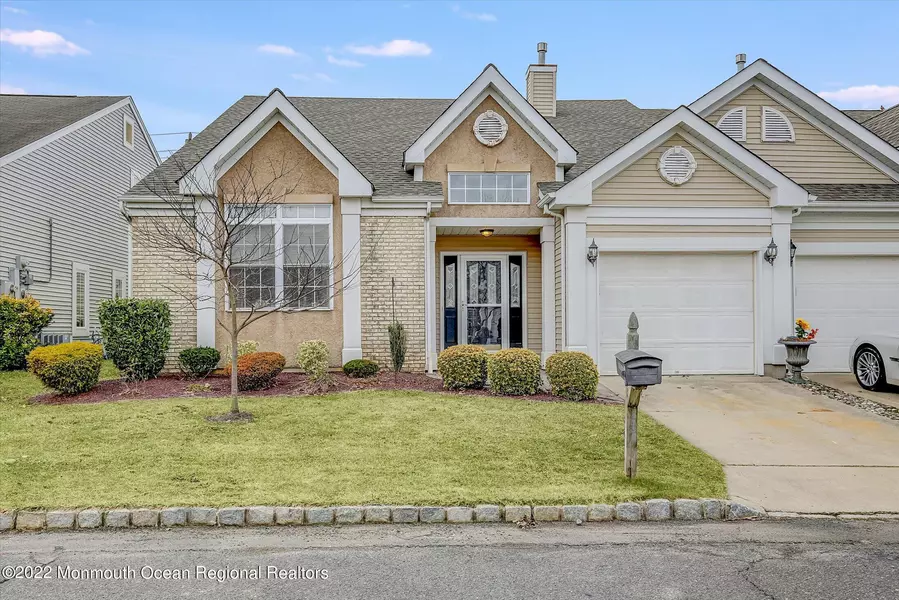 81 Birmingham Lane, Monroe, NJ 08831