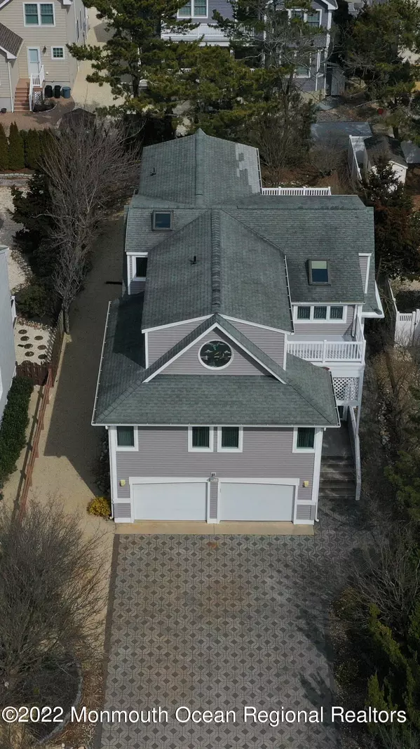 Long Beach Twp, NJ 08008,119 E 24th Street