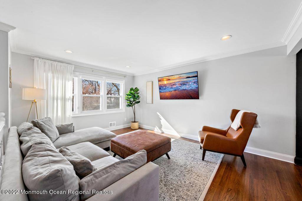 Little Silver, NJ 07739,60 Edgewood Avenue