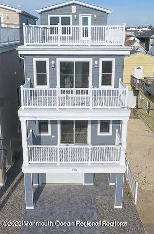 Seaside Heights, NJ 08751,214 Sumner Avenue