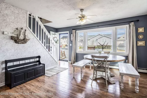 Lanoka Harbor, NJ 08734,919 Clairmore Avenue