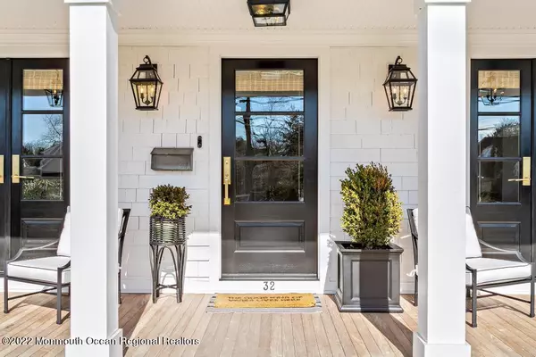 Rumson, NJ 07760,32 Ridge Road