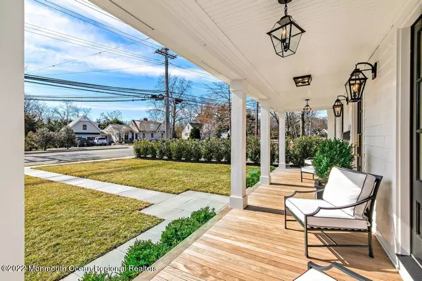 Rumson, NJ 07760,32 Ridge Road